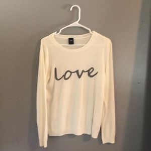 Gap sweater